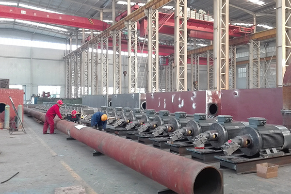 液壓系(xi)統裝配車(chē)間